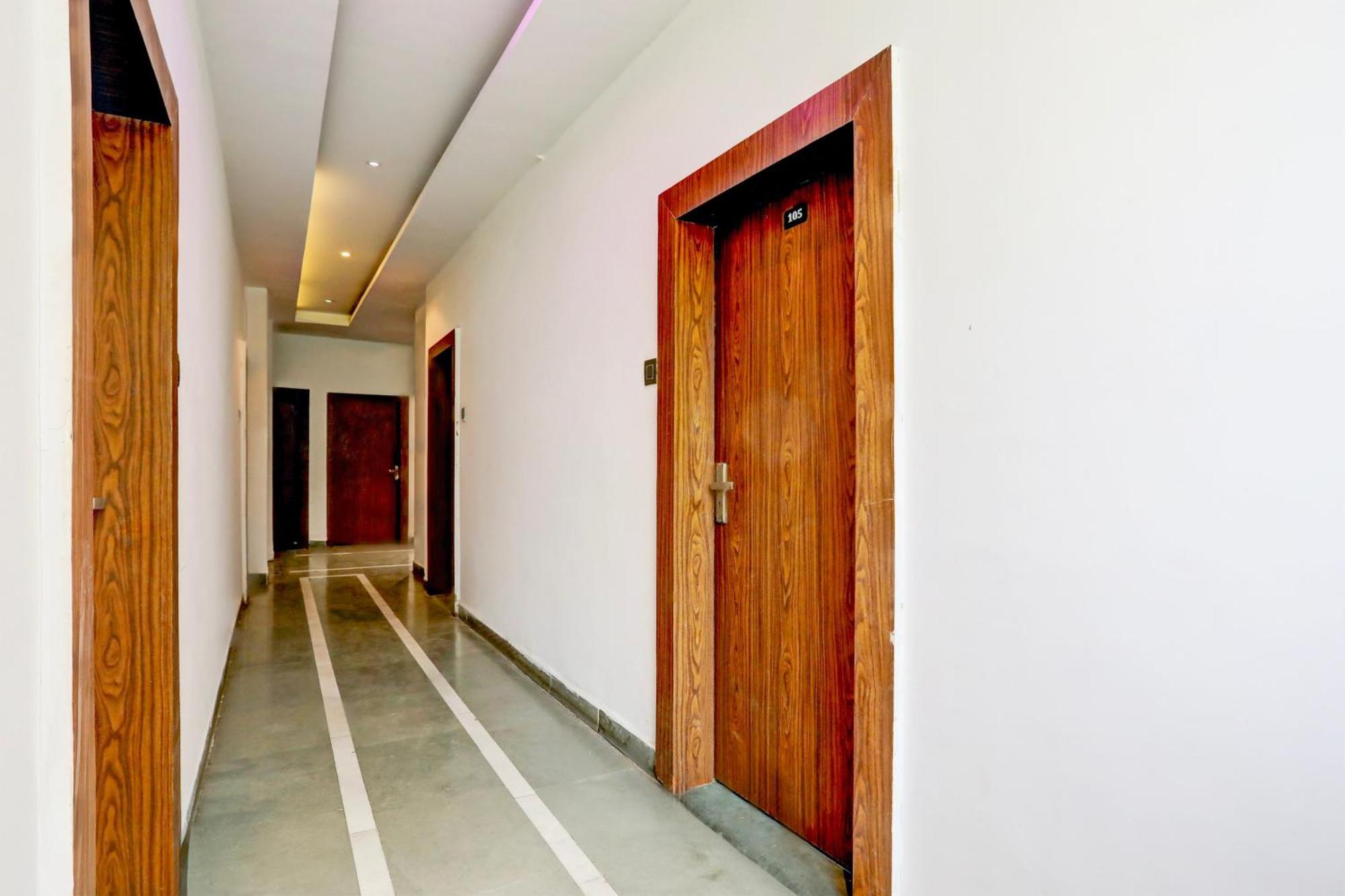 Super Hotel O Mp Nagar Near Rachna Tower Bhopál Kültér fotó